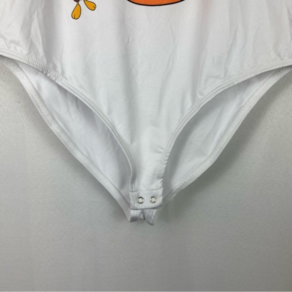 NWT Pretty Little Thing Space Jam Printed Racer Bodysuit - Picture 10 of 10